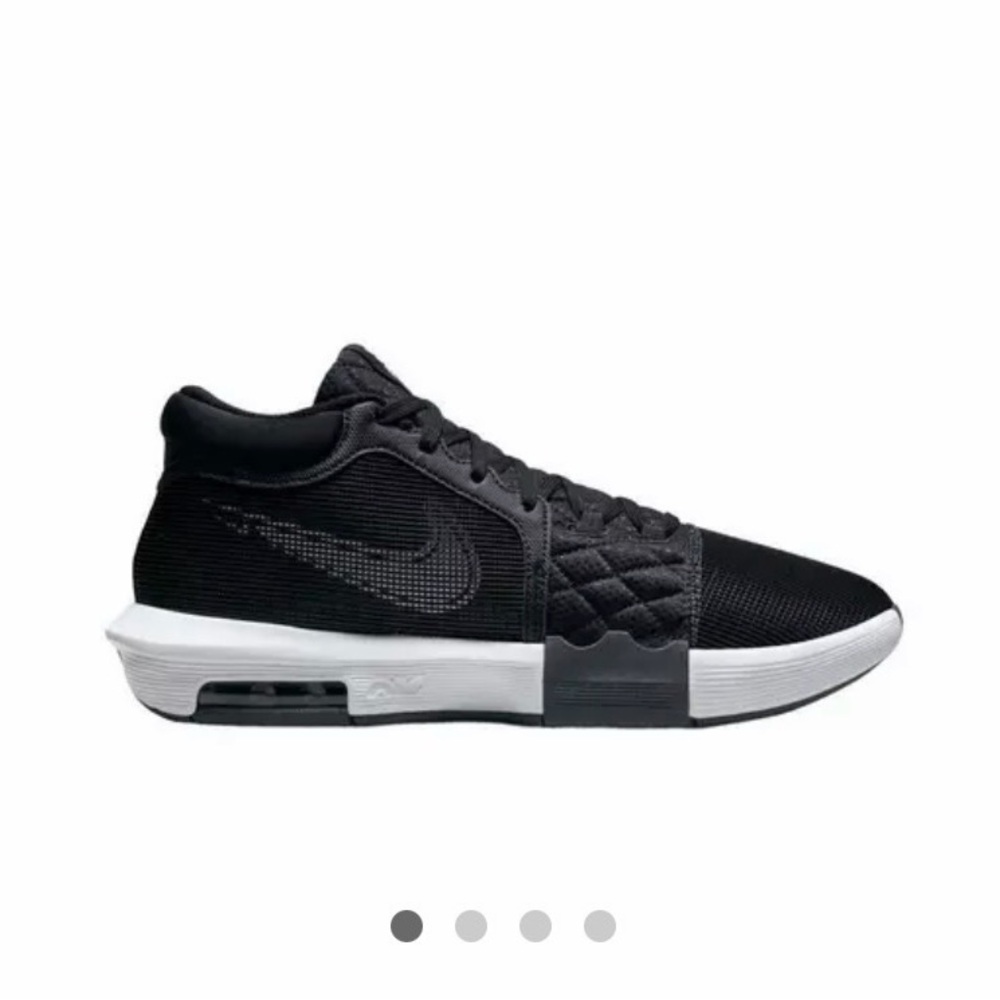 Lebron Witness VIII Black and White